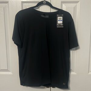Under Armour Black Short Sleeve Tee